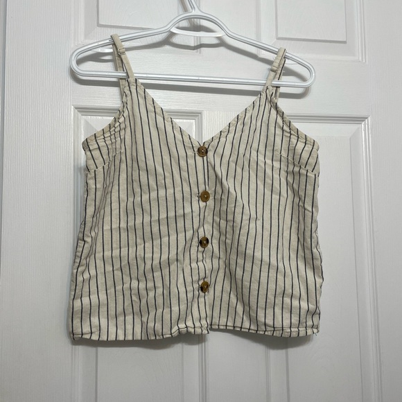 Womens tank top bundle - Picture 6 of 6